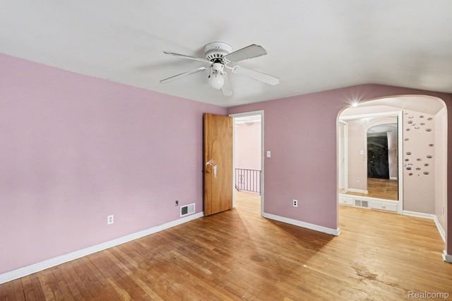 1530 Monteray Street, Flint, MI 48503