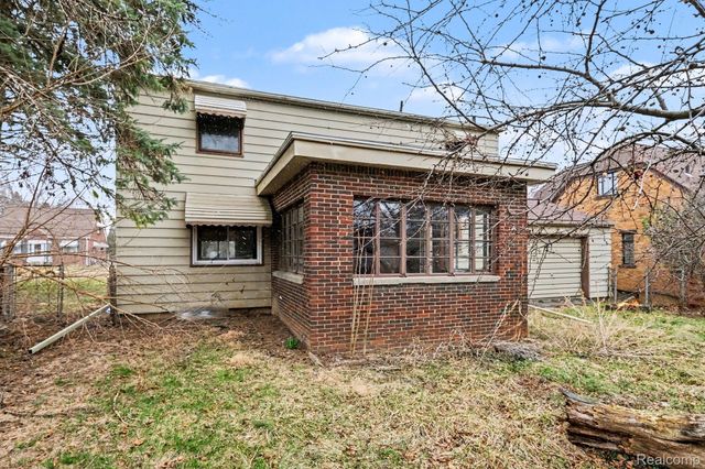 1530 Monteray Street, Flint, MI 48503