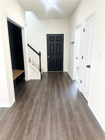 2025 English AVE, Chesapeake, VA 23320
