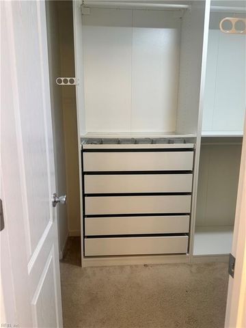 2025 English AVE, Chesapeake, VA 23320