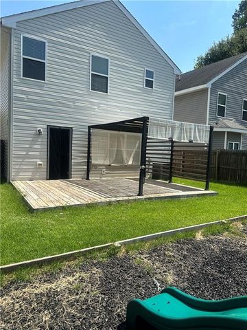 2025 English AVE, Chesapeake, VA 23320
