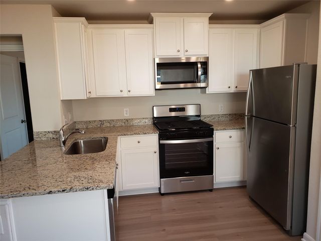 16129 Sugar Falls Drive, Conroe, TX 77303