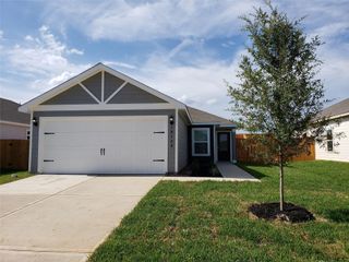 16129 Sugar Falls Drive, Conroe, TX 77303