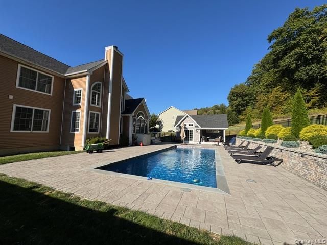 132 Spy Glass Hill, Hopewell Junction, NY 12533