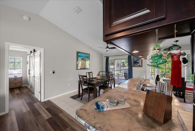11275 W POOL COURT, Crystal River, FL 34429