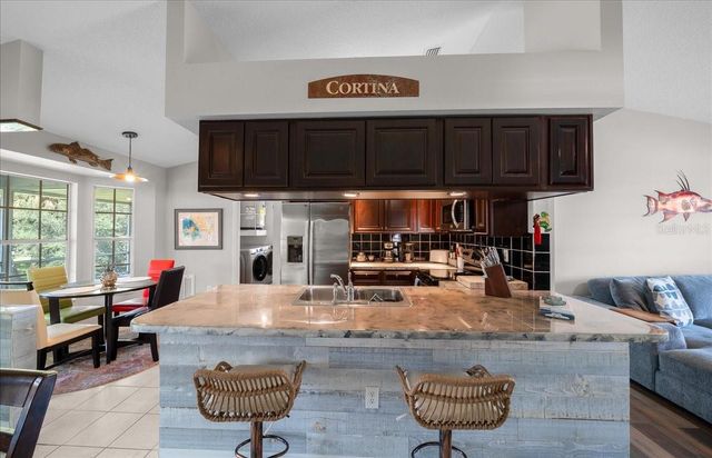 11275 W POOL COURT, Crystal River, FL 34429