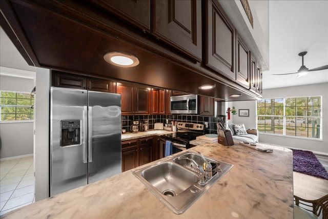 11275 W POOL COURT, Crystal River, FL 34429