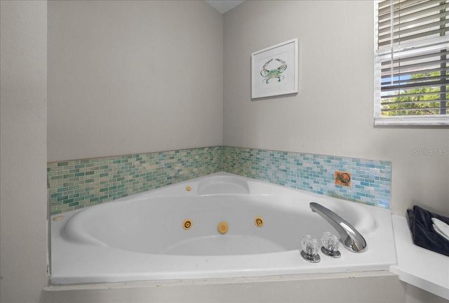11275 W POOL COURT, Crystal River, FL 34429