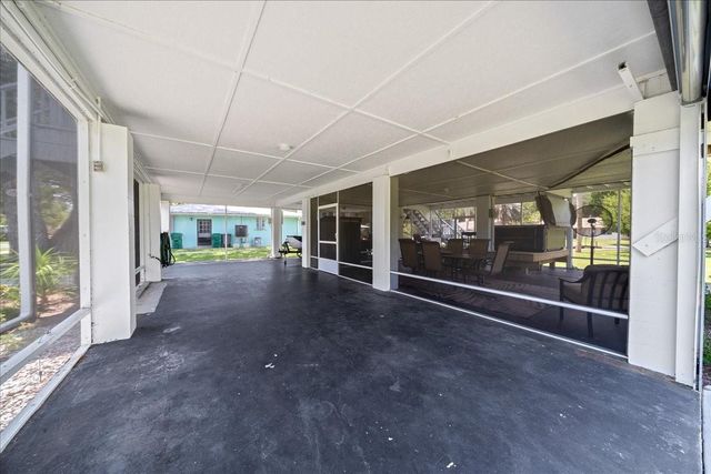 11275 W POOL COURT, Crystal River, FL 34429