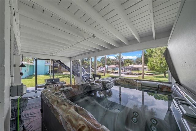 11275 W POOL COURT, Crystal River, FL 34429