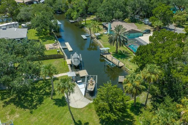 11275 W POOL COURT, Crystal River, FL 34429