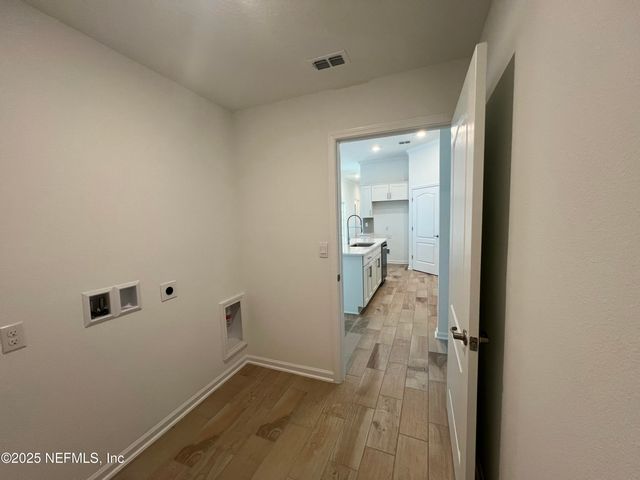 105 GREEN Circle, Palm Coast, FL 32164