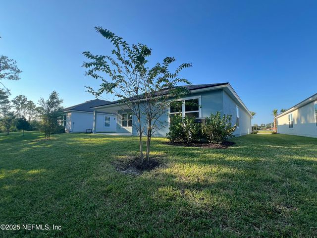 105 GREEN Circle, Palm Coast, FL 32164