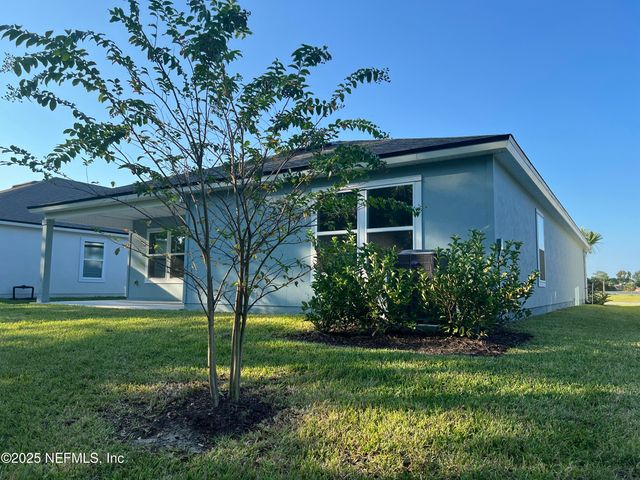 105 GREEN Circle, Palm Coast, FL 32164