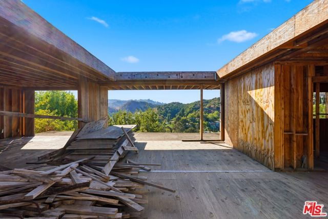 2453 Creston Way, Los Angeles, CA 90068