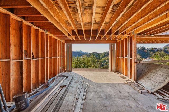 2453 Creston Way, Los Angeles, CA 90068