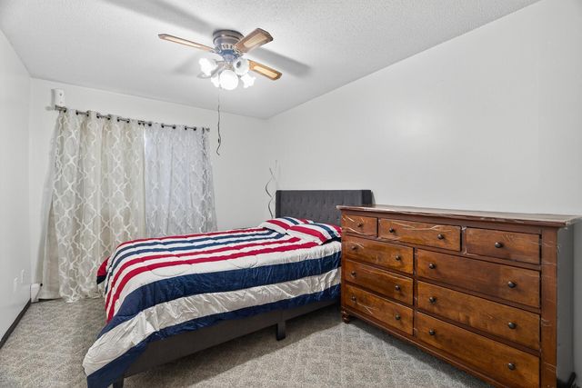 2005 E 122nd Street A7, Burnsville, MN 55337