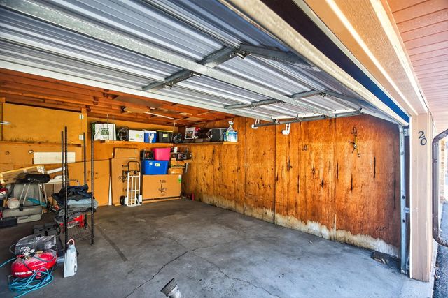 2005 E 122nd Street A7, Burnsville, MN 55337