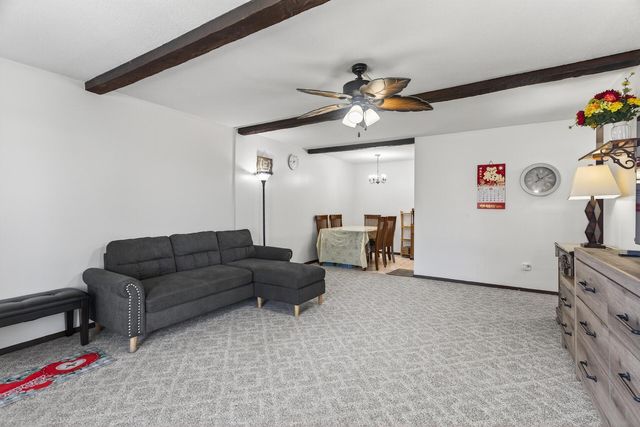 2005 E 122nd Street A7, Burnsville, MN 55337