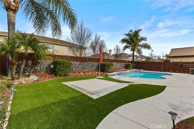 29380 Lake Hills, Menifee, CA 92585