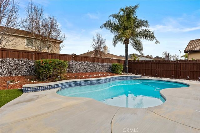 29380 Lake Hills, Menifee, CA 92585