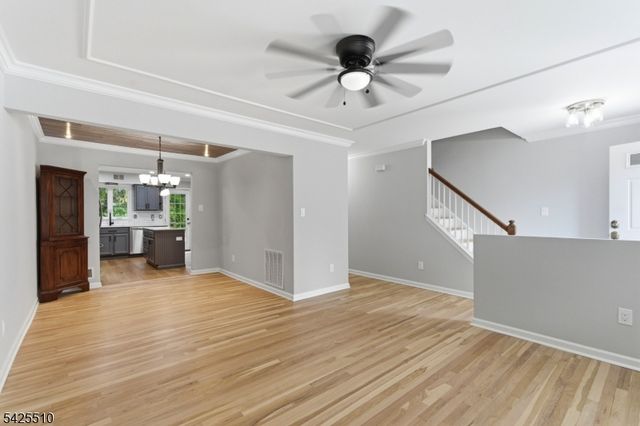 87 Hampshire Dr, Mendham Boro, NJ 07945