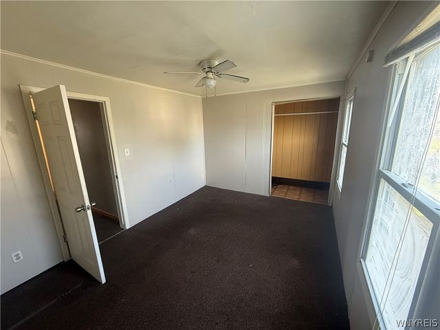 2217 La Salle Avenue, Niagara Falls, NY 14301