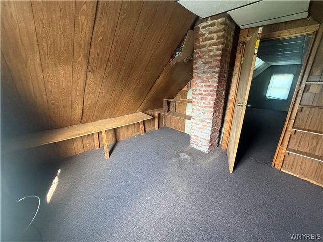 2217 La Salle Avenue, Niagara Falls, NY 14301