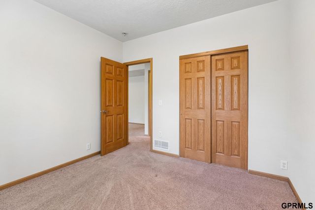 7108 S 183rd Street, Omaha, NE 68136