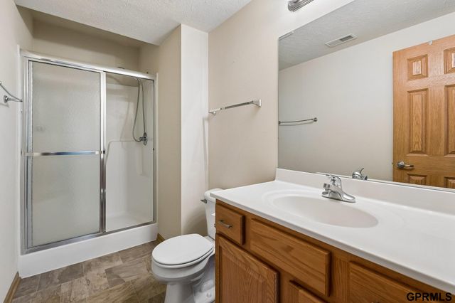 7108 S 183rd Street, Omaha, NE 68136
