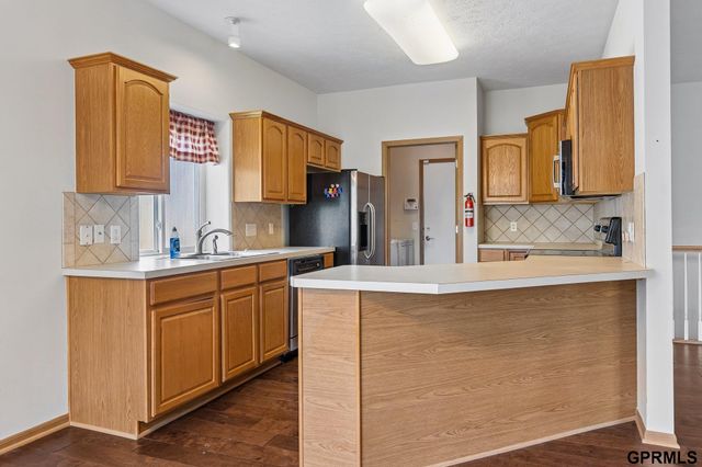 7108 S 183rd Street, Omaha, NE 68136