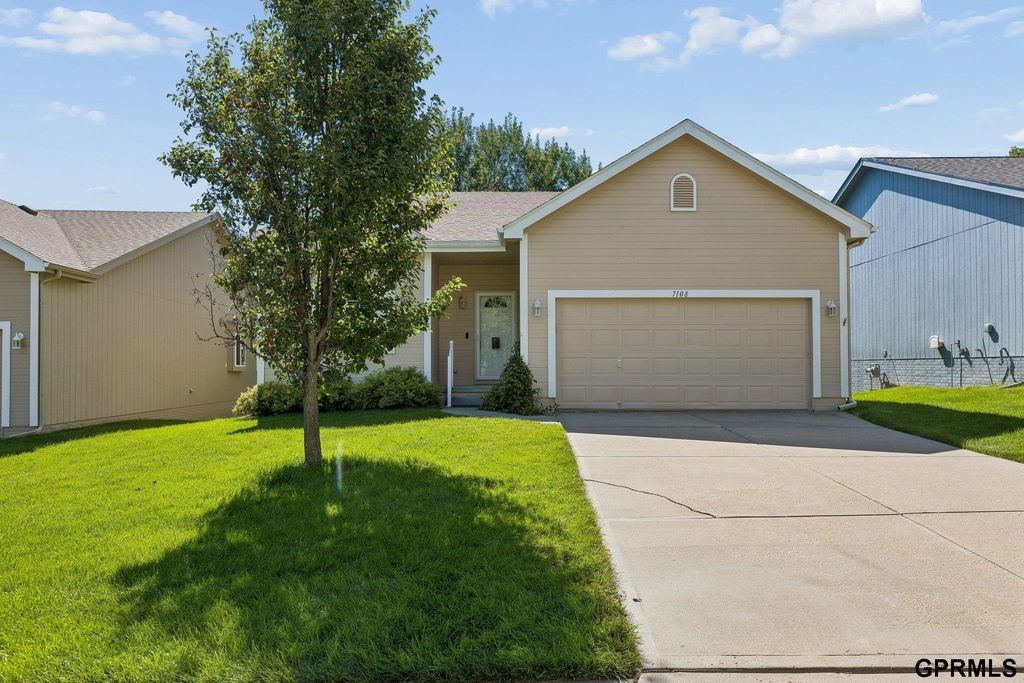 7108 S 183rd Street, Omaha, NE 68136