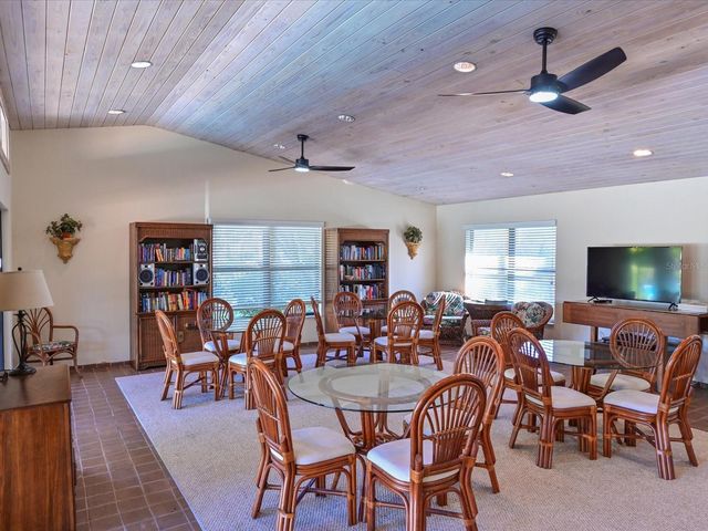 3810 75TH STREET W 112, Bradenton, FL 34209