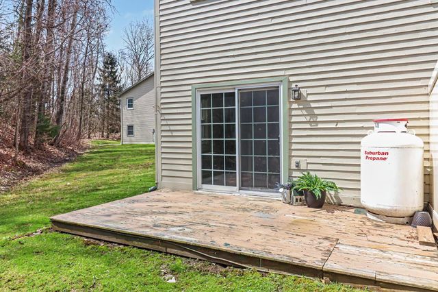 45 Densmore Drive, Essex Junction, VT 05452
