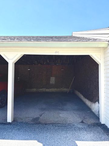 45 Densmore Drive, Essex Junction, VT 05452