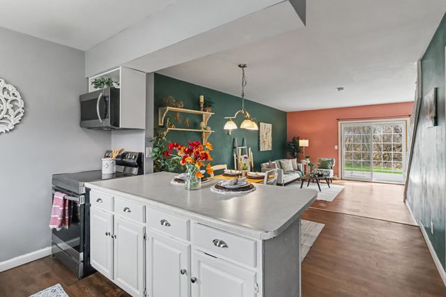 45 Densmore Drive, Essex Junction, VT 05452