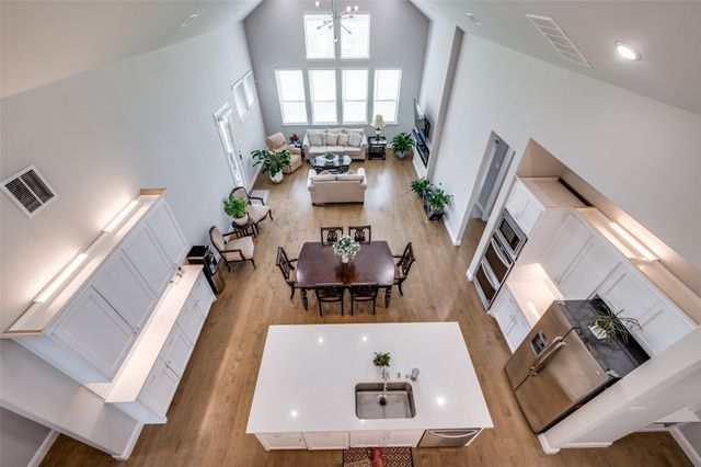 9767 Maple Hill Lane, Frisco, TX 75035