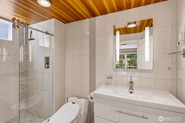 7280 44th Place W, Mukilteo, WA 98275