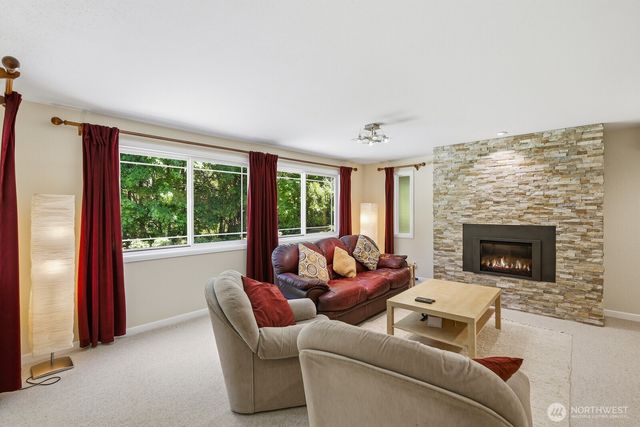 7280 44th Place W, Mukilteo, WA 98275