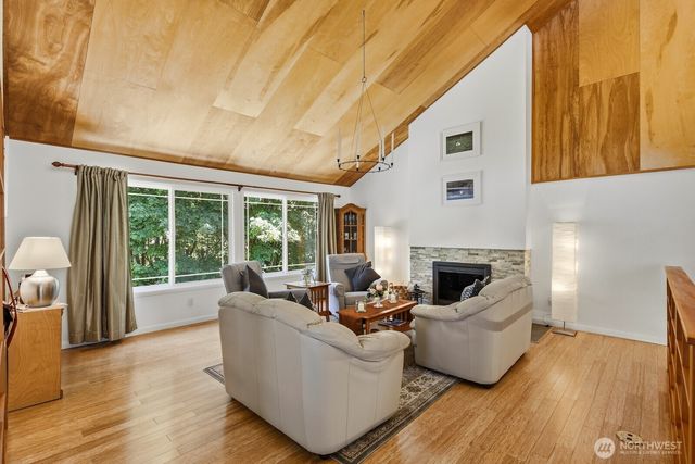 7280 44th Place W, Mukilteo, WA 98275