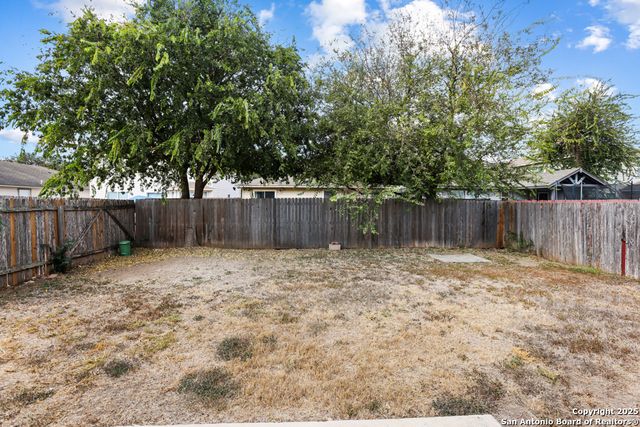 2619 Gato Del Sol, San Antonio, TX 78245