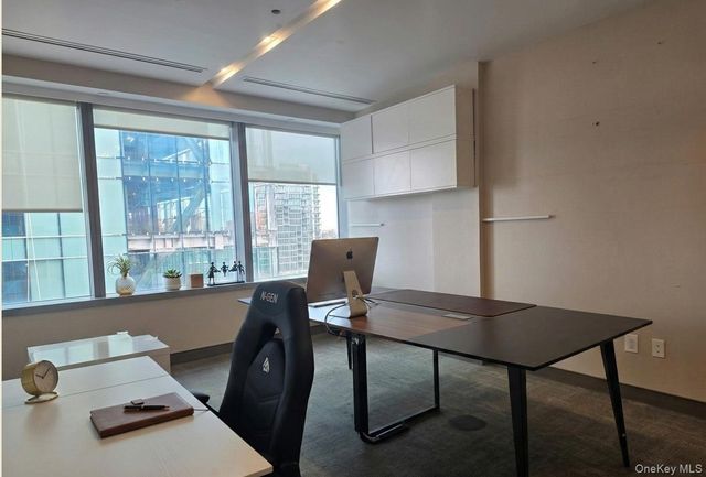 38-08 Union Street 7A, Flushing, NY 11354