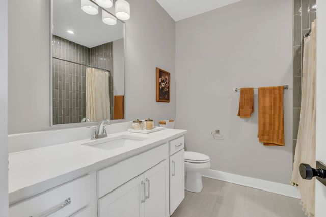 1417 Doc Johns Blvd, Murfreesboro, TN 37128
