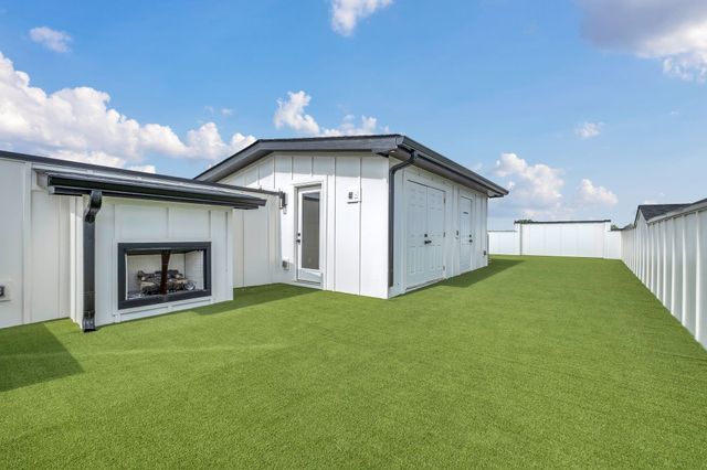1417 Doc Johns Blvd, Murfreesboro, TN 37128