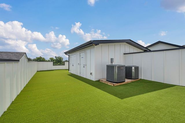 1417 Doc Johns Blvd, Murfreesboro, TN 37128