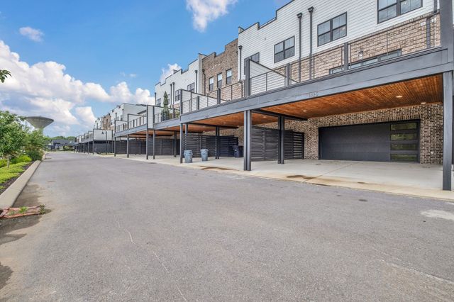 1417 Doc Johns Blvd, Murfreesboro, TN 37128
