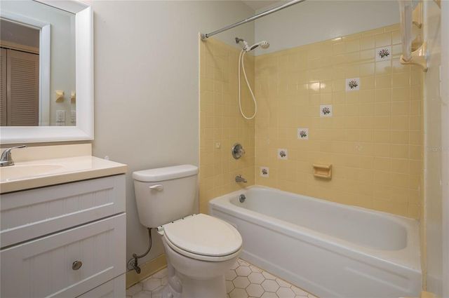 130 E JOHNSON AVENUE 102, Lake Wales, FL 33853