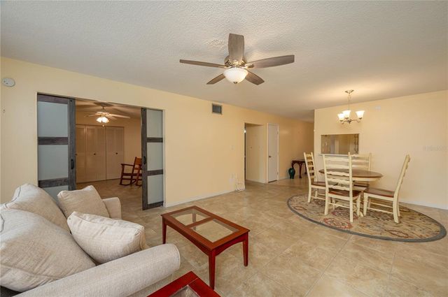 130 E JOHNSON AVENUE 102, Lake Wales, FL 33853