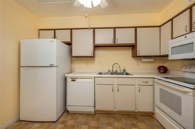 130 E JOHNSON AVENUE 102, Lake Wales, FL 33853