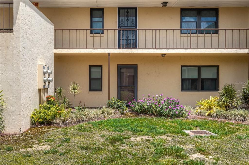 130 E JOHNSON AVENUE 102, Lake Wales, FL 33853